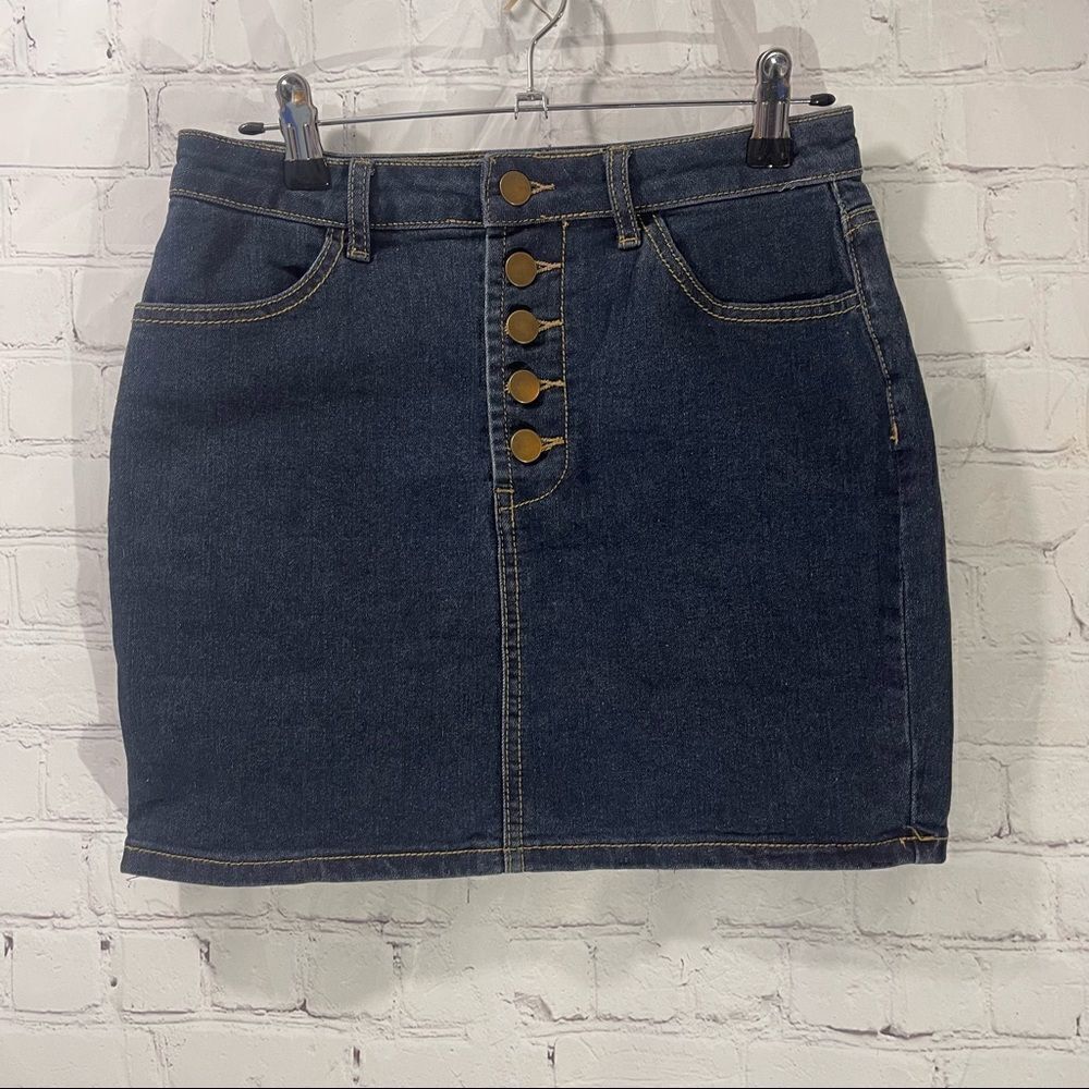 FOREVER 21 denim button fly skirt